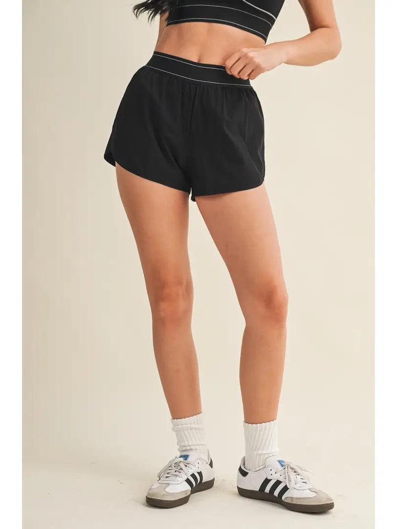 Lightweight Shorts with Elastic Waistband