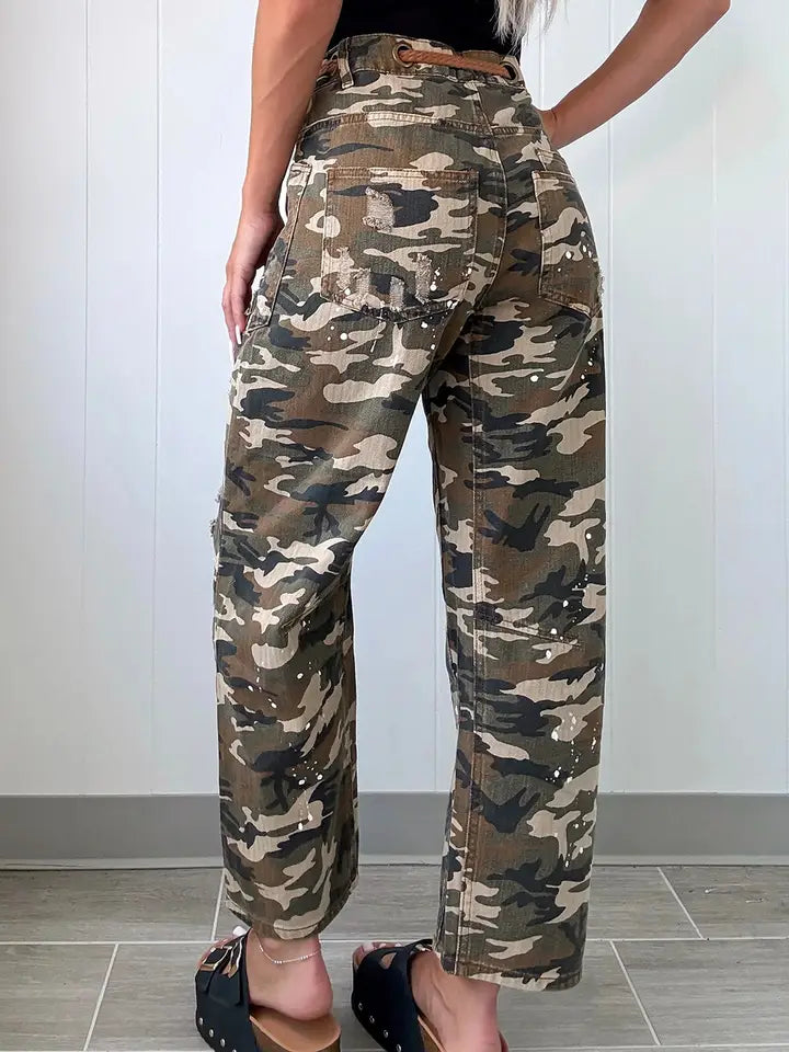 Green Camouflage Print Splashed Distressed Loose Denim Pants