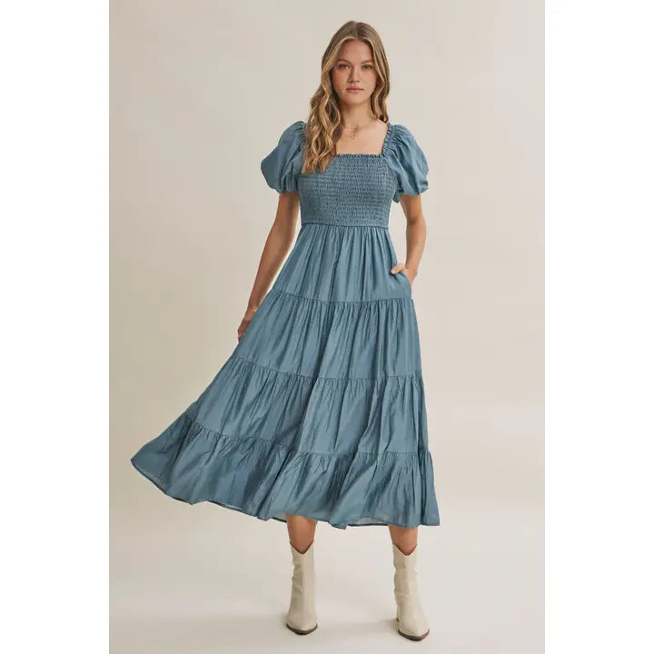 Flows Effortlessly Bubble Slvs Tiered Smocked Midi Dress