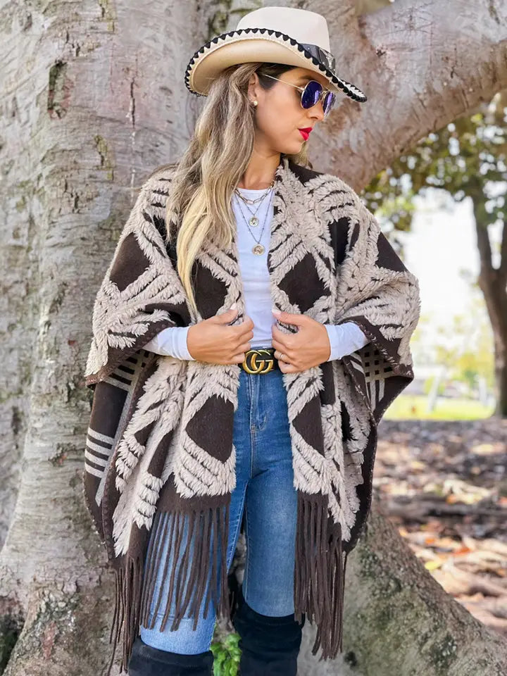 Western Boho 3D Geometric Textured Fringe Ruana