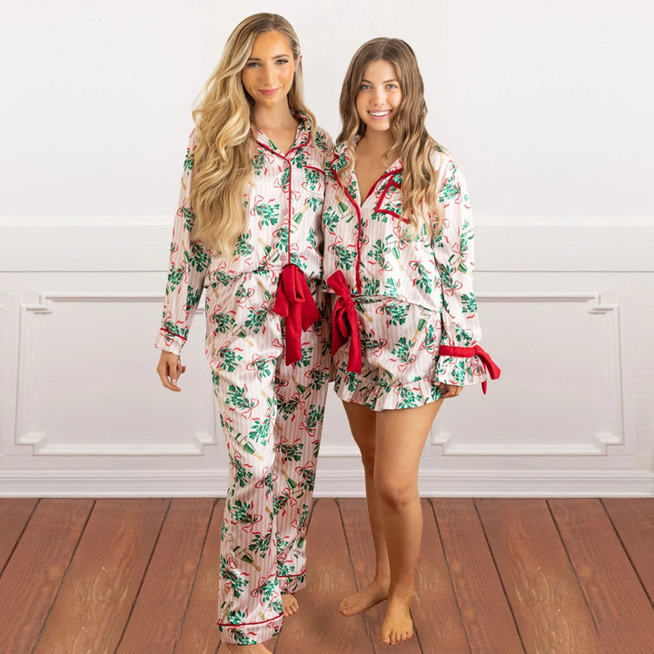 The Mistletoe Pajama Set with Shorts
